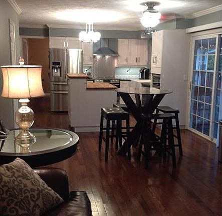 3rd image of 311 Valerie Dr