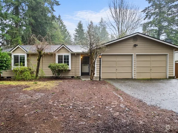 1124 Cooper Point Road NW, Olympia, WA 98502