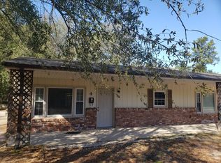 300 W Maine Ave APT 4, Southern Pines, NC 28387