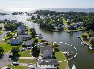 105 Galleon Ct, Kill Devil Hills, NC 27948
