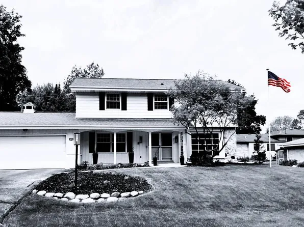 2745 N 117th PLACE, Wauwatosa, WI 53222