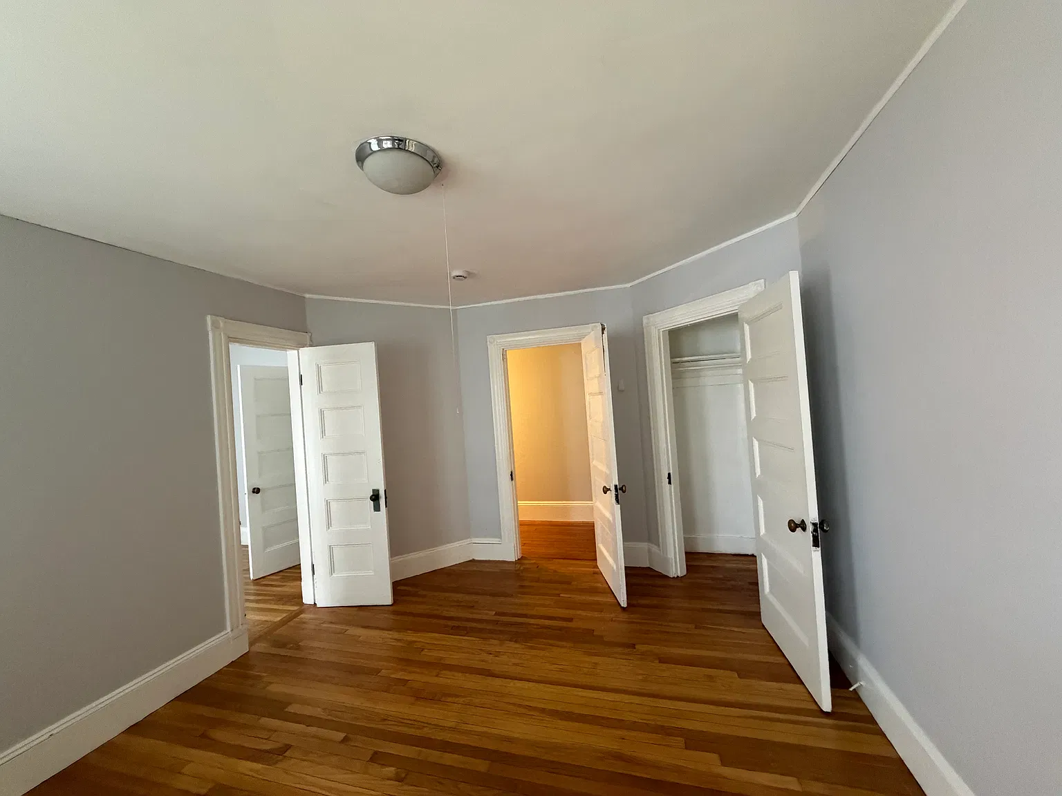 18 Quint Ave — Photo 4