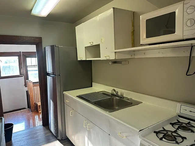 105 Bool St #1-2 — Photo 27