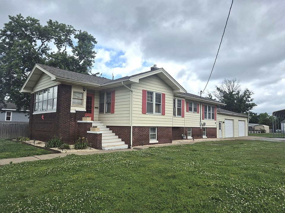 1st image of 502 Jackson St