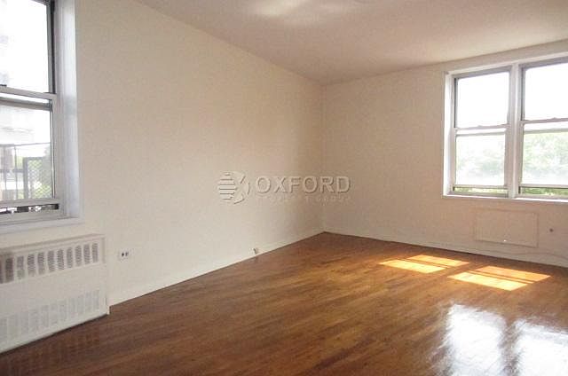 2nd image of 2610 Ocean Pkwy APT L2