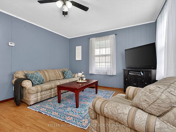 5th image of 10 Argyle Ave