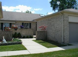 17770 Port Salem Dr, Macomb, MI