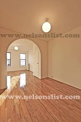 Rented by R New York | media 16