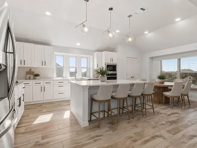1801 Baleric Dr — Photo 12
