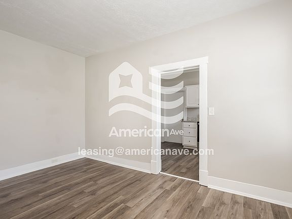 828158_005_wm_-_dining_room_12959285.jpg