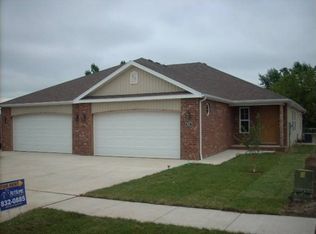 640 Rilynn Ave, Republic, MO 65738