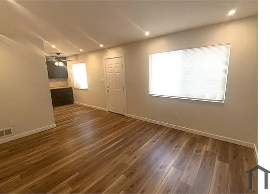 7643 Rivard Ave — Photo 28