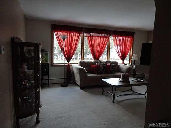 4th image of 6133 Karen Ave