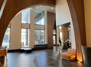 270 Dufferin St #521, Toronto, ON M6K 0H8