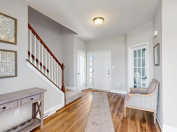 2nd image of 1 Waterview Rd