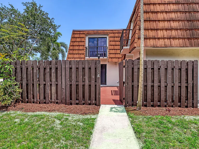 6335 Red Pine Ln #A — Photo 2