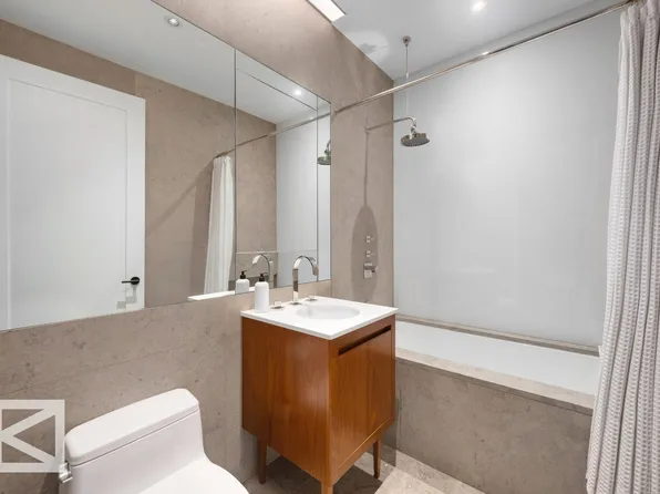 32 West 18th Street image 12 of 23