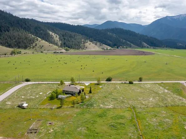 72021 Theresa Adams Ln, Arlee, MT 59821