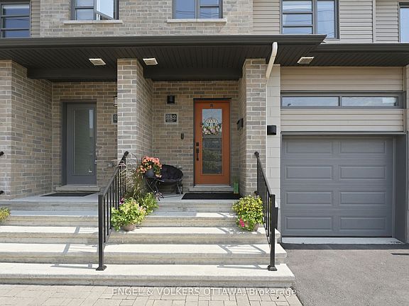3rd image of 282 Munro St