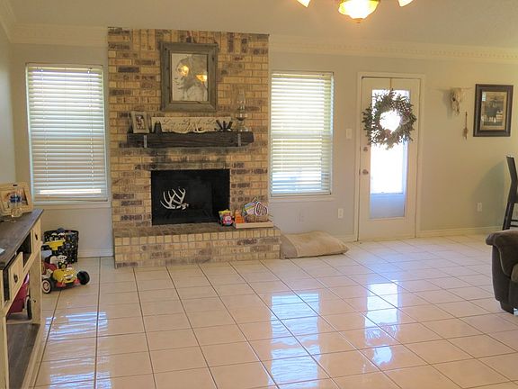 2nd image of 4306 Crenshaw Dr