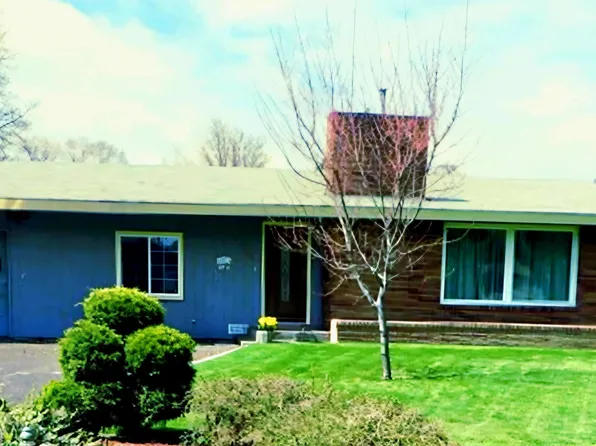 5306 Hilldale St, Klamath Falls, OR 97603