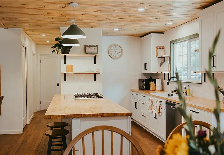 2409 Woodhouse Mine Rd — Photo 10