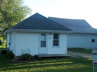 315 E 1st, Mc Connell, IL 61050
