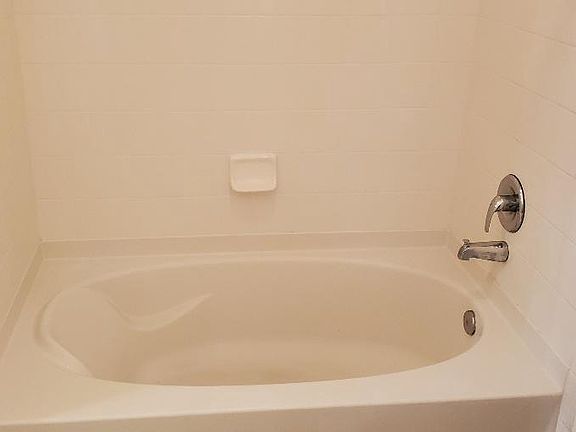 2nd image of 8 Granite Pl Unit 263