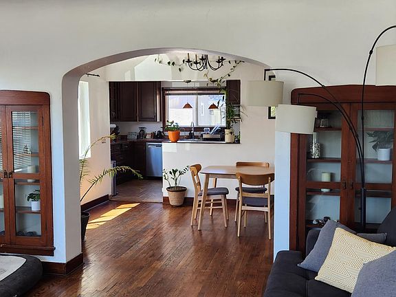 5th image of 3136 Ivy St #1