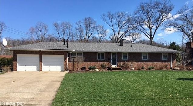 1st image of 191 Edgewood Dr