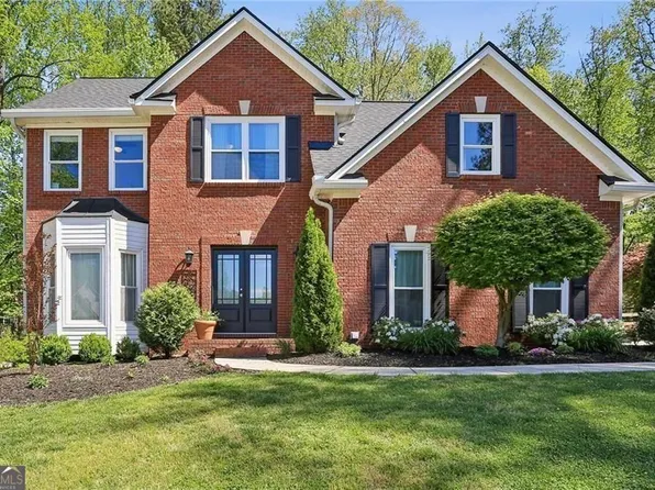 1655 River Oak Dr, Roswell, GA 30075