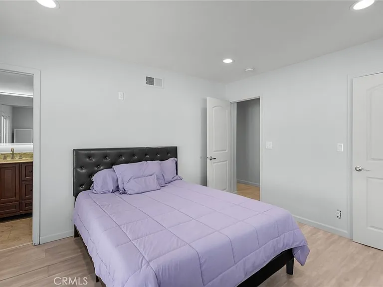 4700 Topanga Canyon Blvd — Photo 11