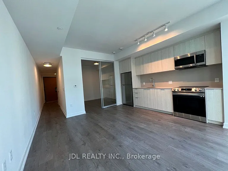 357 King St W #2804 — Photo 4