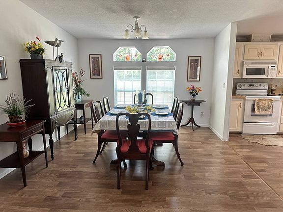 4th image of 1682 Glen Abby Ln #715