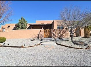 52 Valle Vista Rd, Corrales, NM 87048