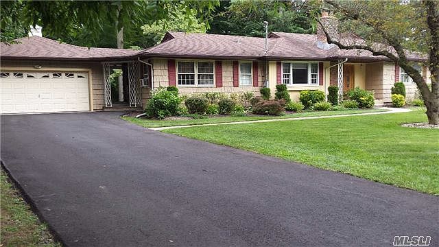 1st image of 33 Cambridge Dr