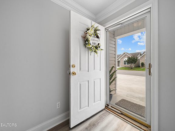 2nd image of 733 Graham Way