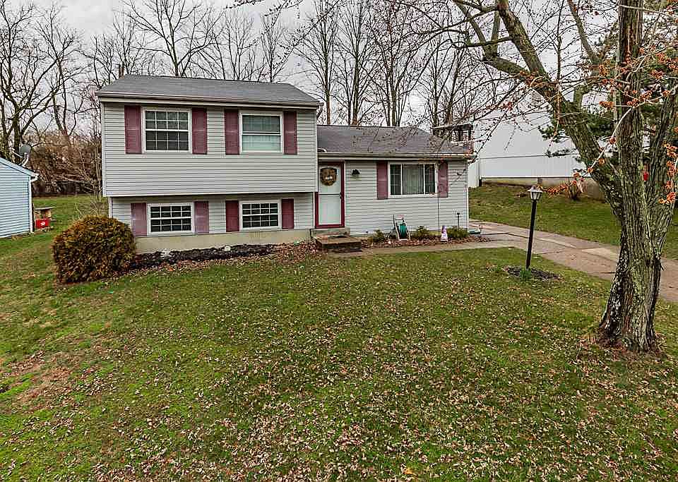 1st image of 2029 Woodcrest Dr