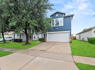 526 Silky Leaf Dr, Houston, TX 77073