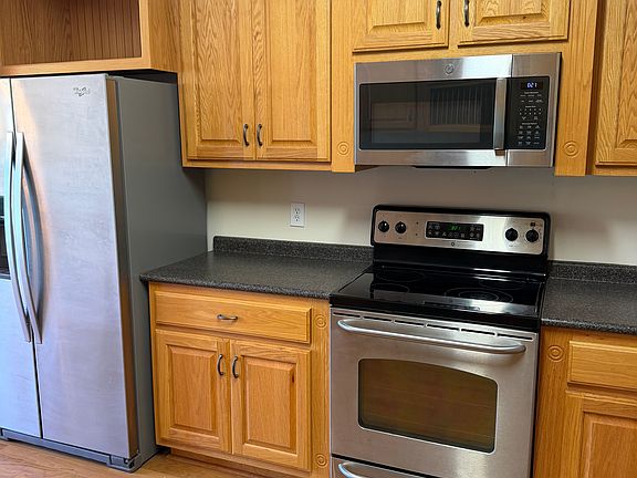 4th image of 126 Cedar Run Ln