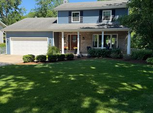 106 Hamlet St, Batavia, IL 60510