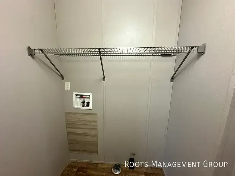 105 Spring View Ct #20 — Photo 4