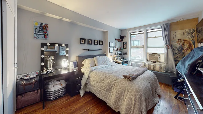 Rented by Bond New York | media 9