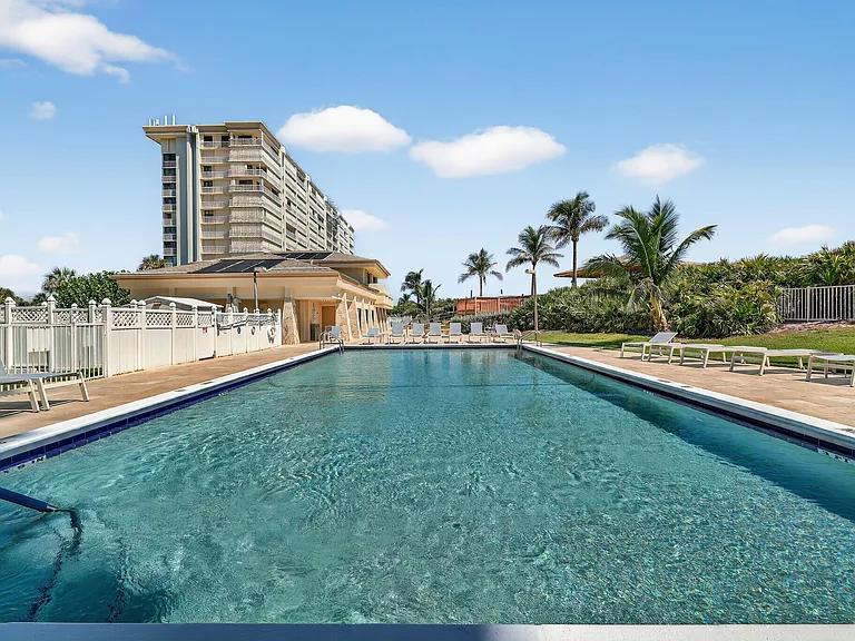 10680 S Ocean Dr #105 — Photo 25