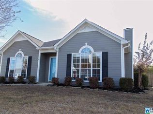 135 Cedar Bend Dr, Helena, AL 35080