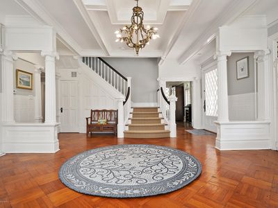25 Fox Hill Dr, Little Silver, NJ, 07739