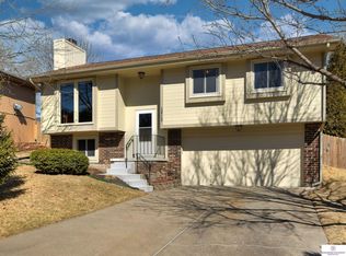 12712 Ellison Ave, Omaha, NE 68164