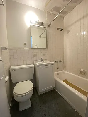 Rented by Ethan Blinder, LREB | media 23