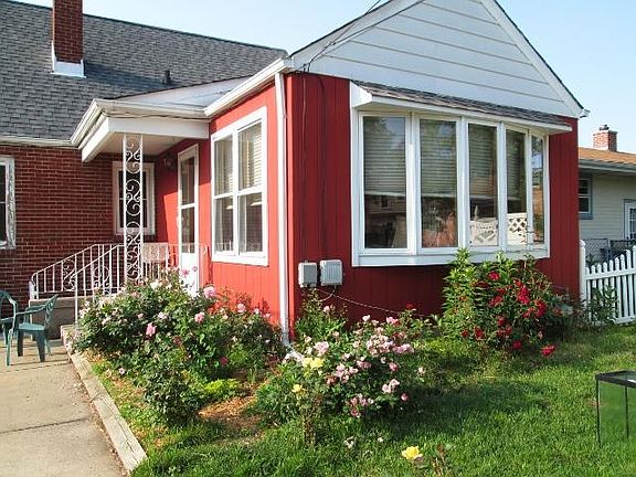 5th image of 2914 Garfield Ave