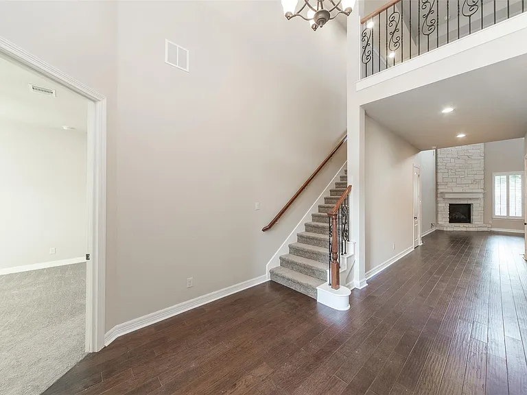 5115 Kenton Place Ln — Photo 4